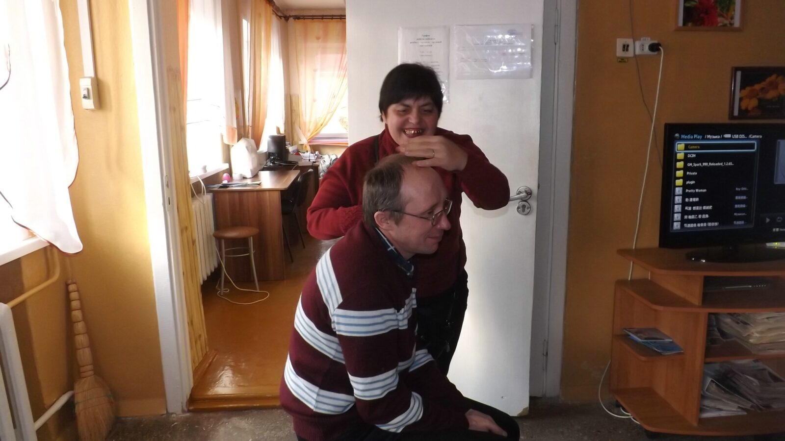 Свеча горела на столе (4)