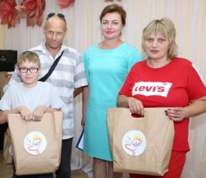 соберем ребенка в школу (3)