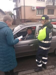 человек с белой тростью (3)