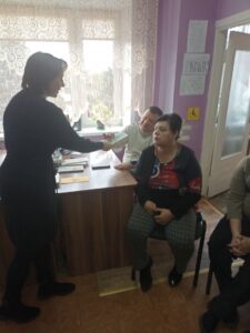 человек с белой тростью (4)