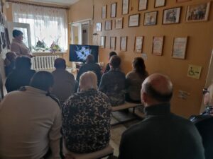 человек с белой тростью (7)