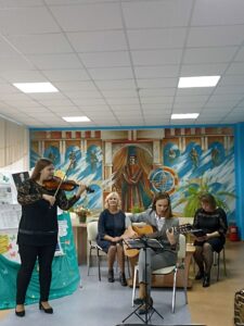 человек с белой тростью (9)