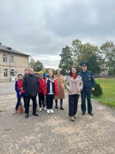 Помощь пожилым людям (5)